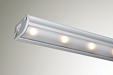 Low-profile LED undercabinet luminaire