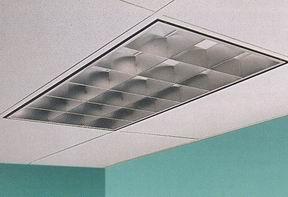 DEEPCEL PLUS 2ft x 4ft 3T8 120VEL 18L