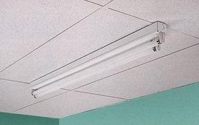 STAGG.STRIP 2' 1T8 120VEL